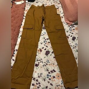 Levi's Women's Cargo Pants
